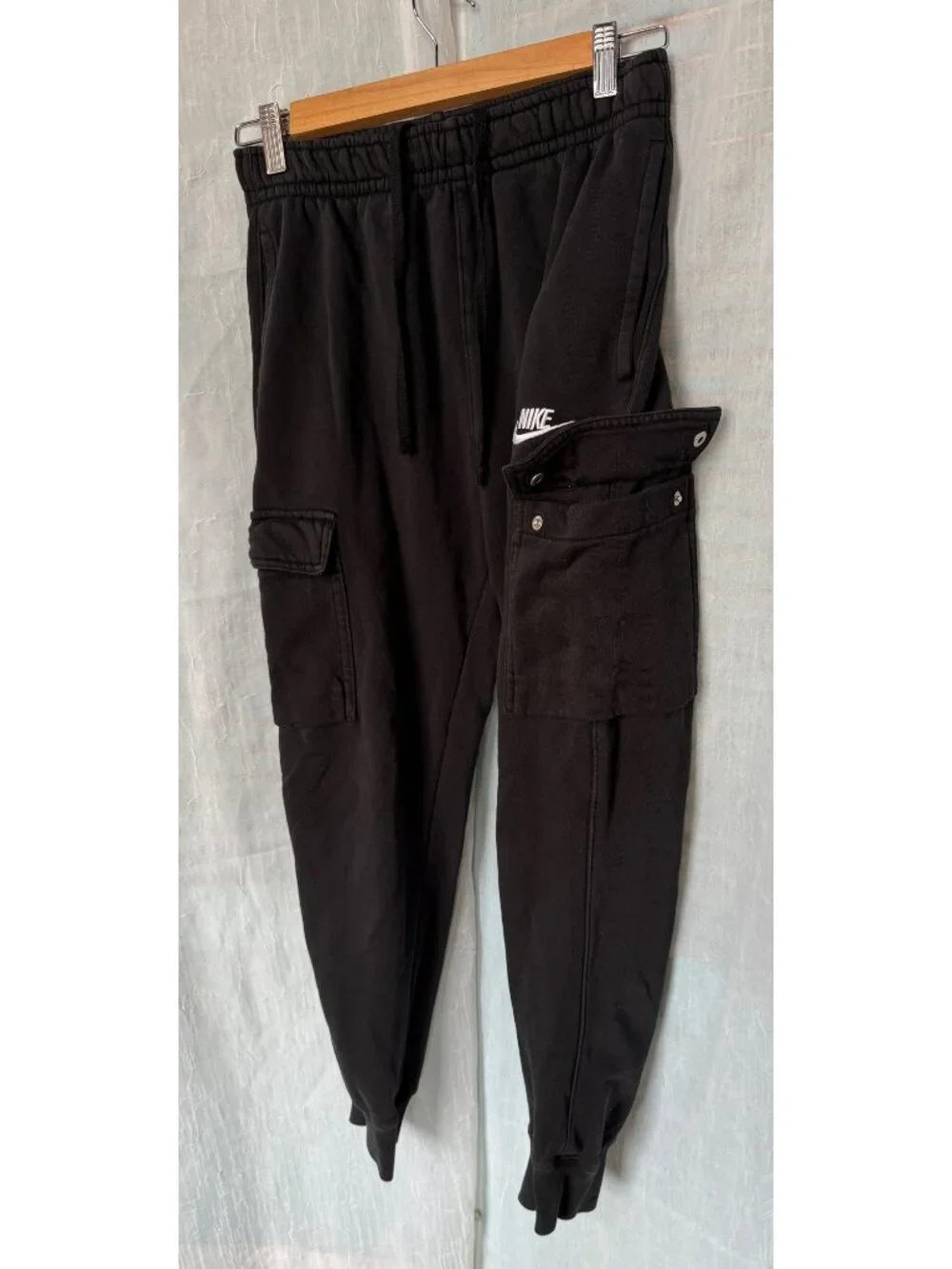 Nike Men's Sportswear Club Fleece Cargo Joggers Black XS
